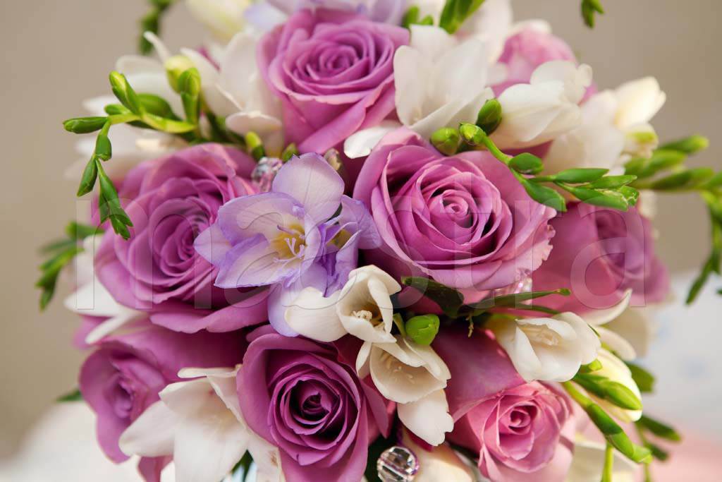 Красивые букеты цветов фото картинки розы