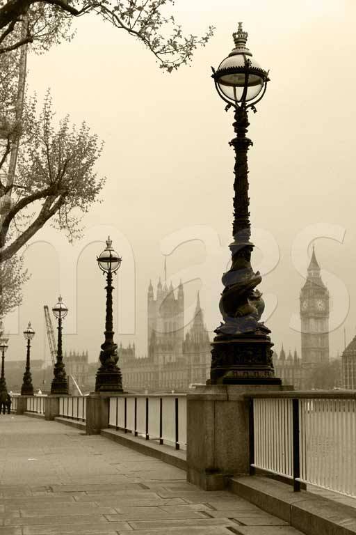 Фотообои Черно белый Лондон набережная