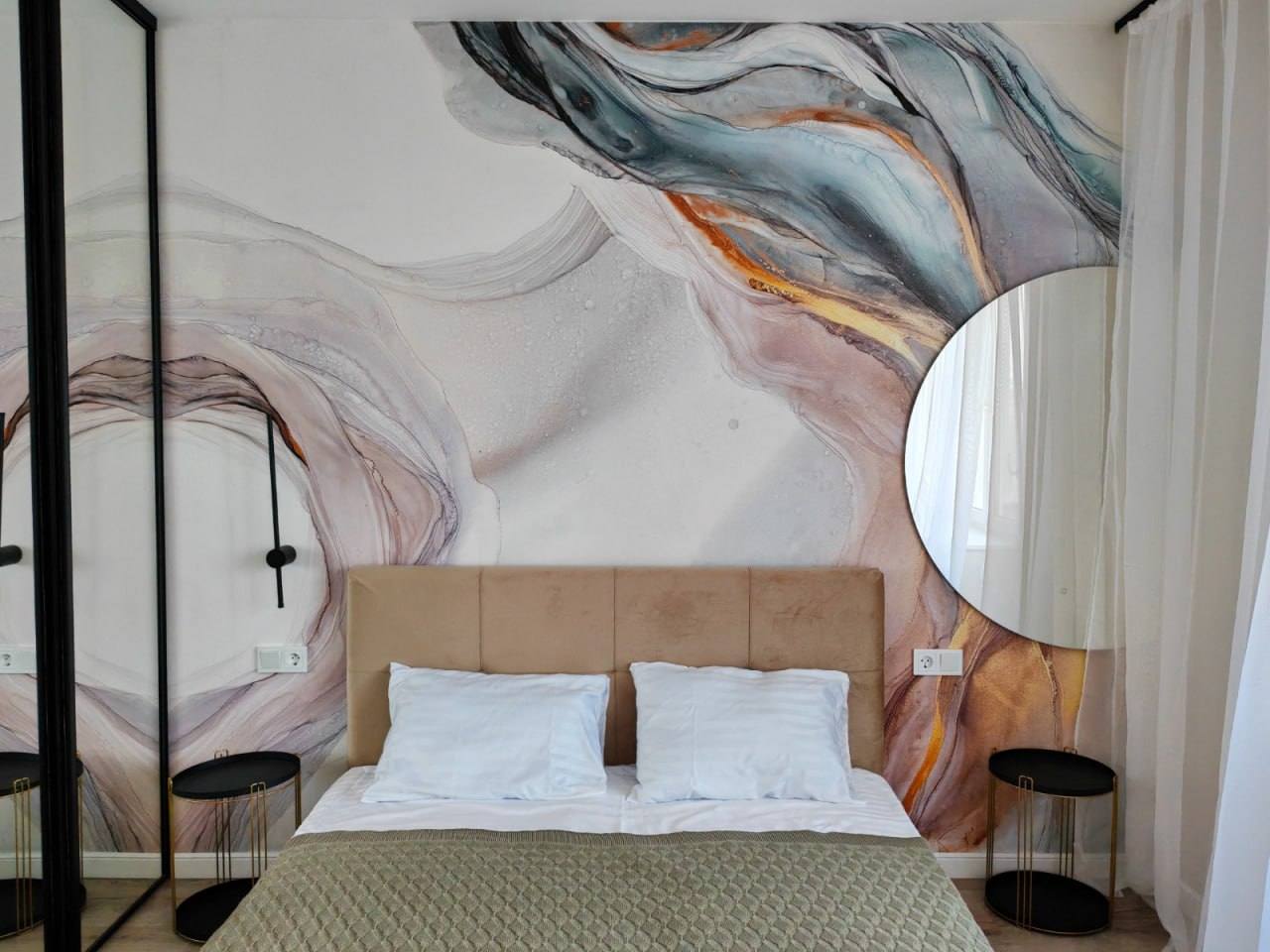 Под контентом в разделе флюид арт