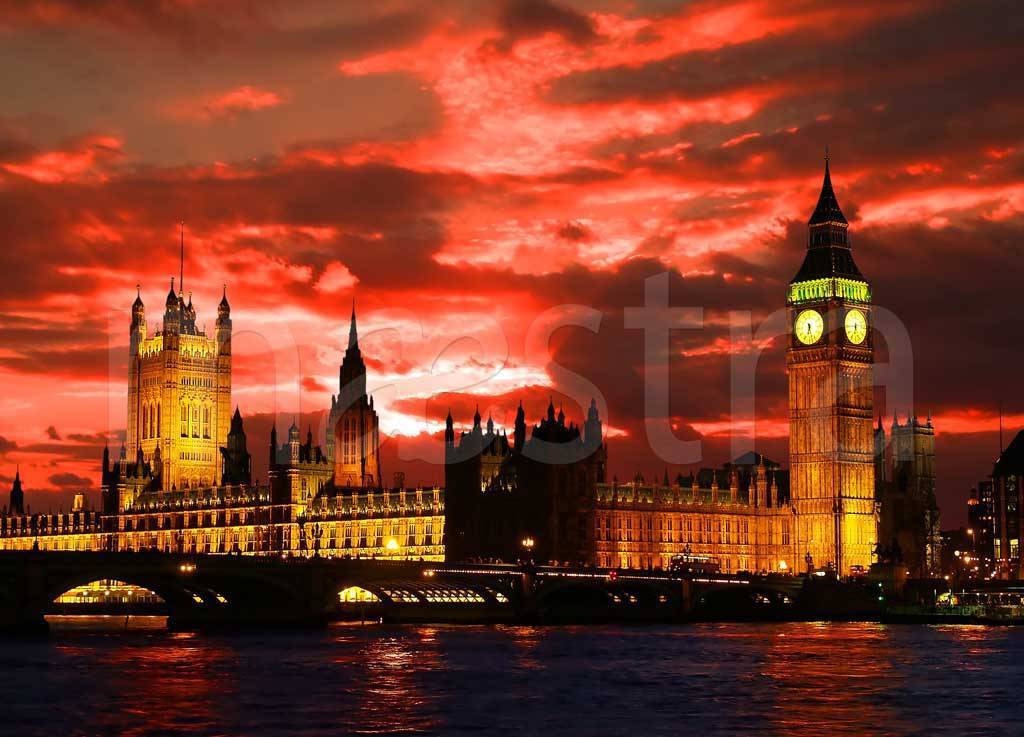 Фотообои Лондон ночью с красным небом