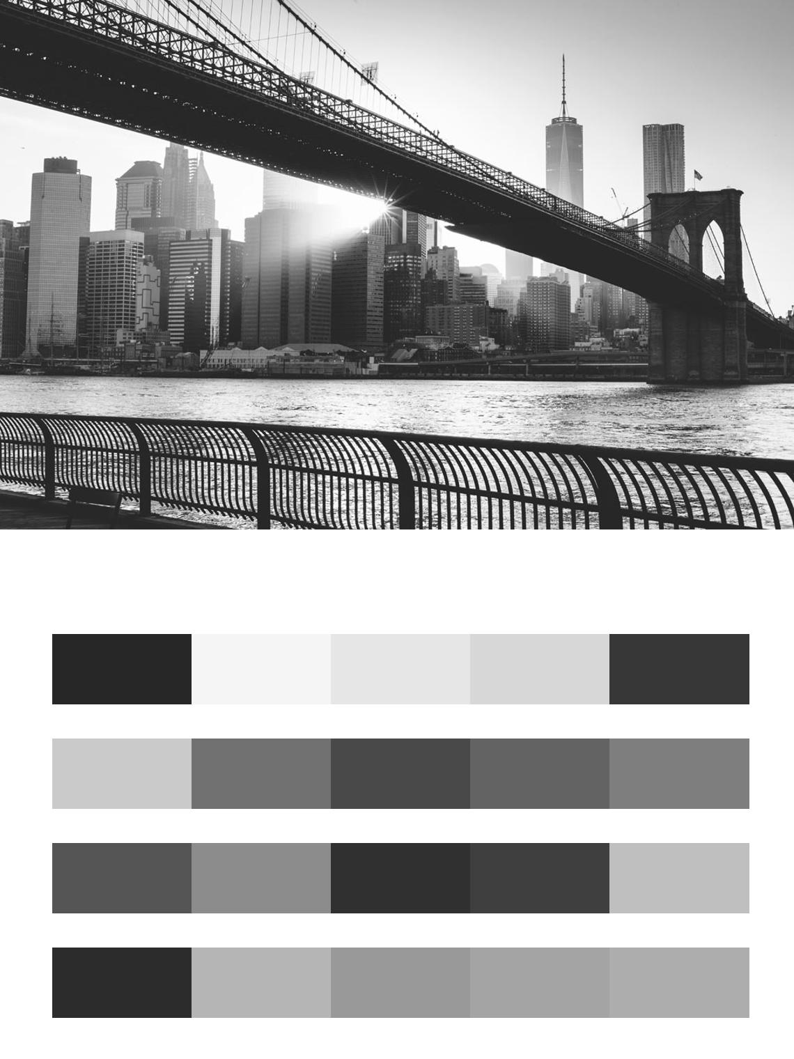 Мост черно белый и лучи солнца в Нью Йорке цвета