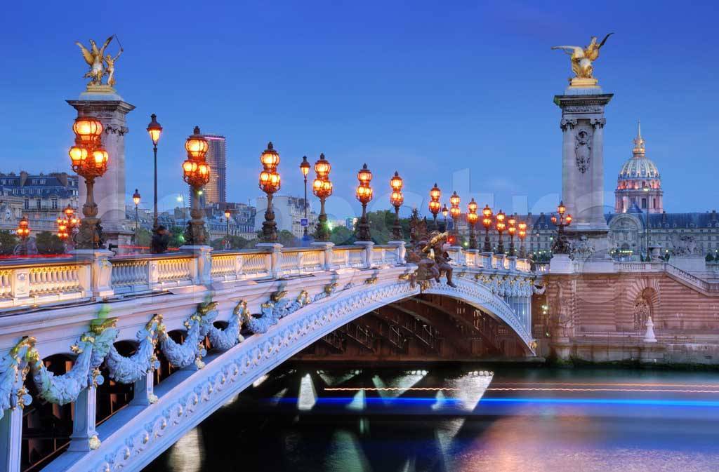 Фотообои Мост в париже с фонарями