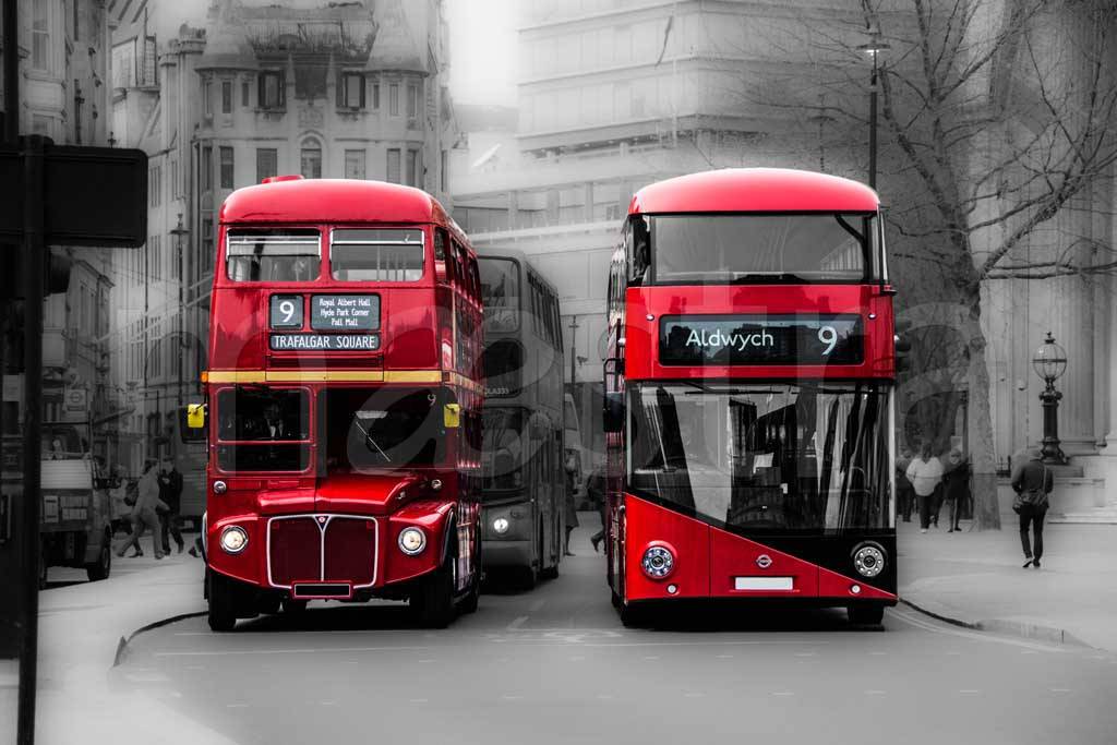 Фотообои Два красных автобуса на улице Лондона