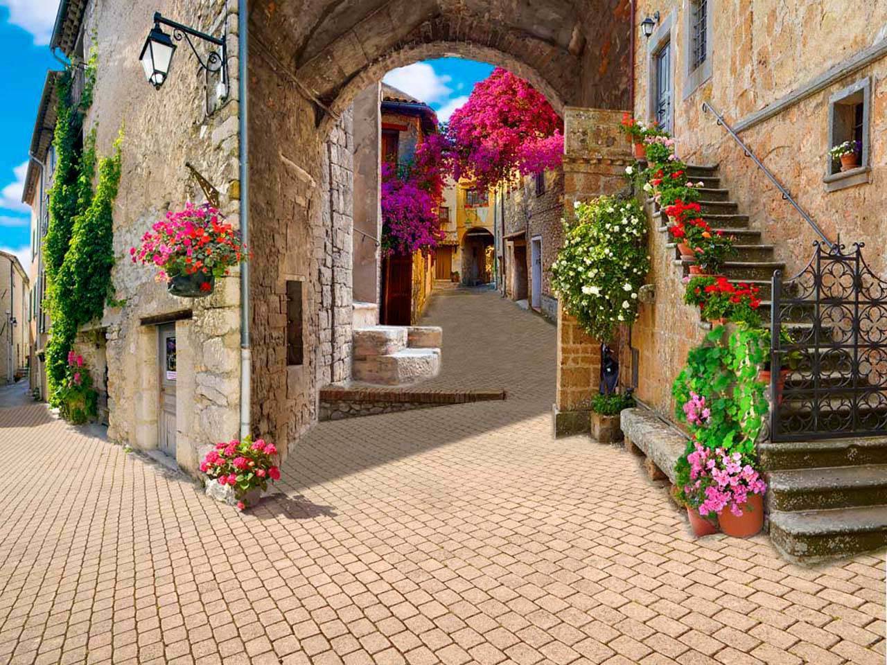 фотообои вид на цветущую улочку города 7-034