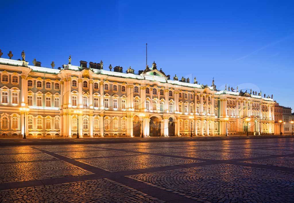 Фотообои Зимний дворец в Санкт Петербурге
