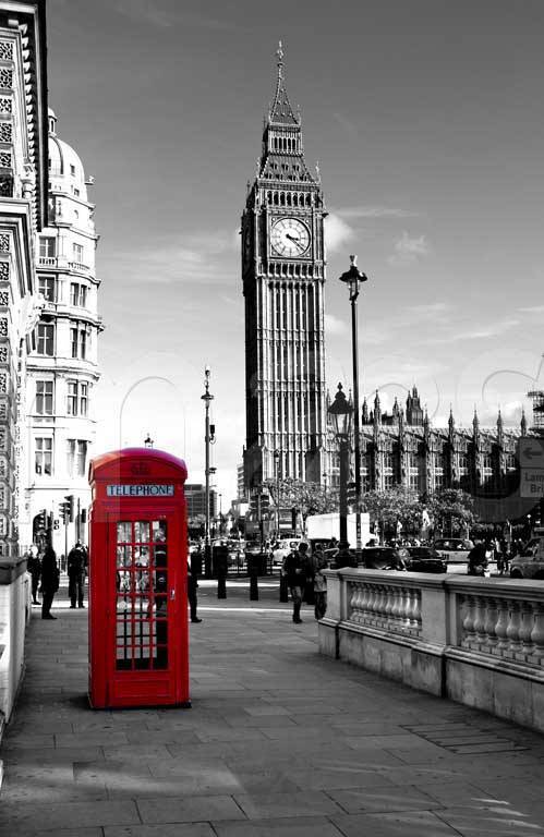Фотообои Телефонная будка дневного Лондона